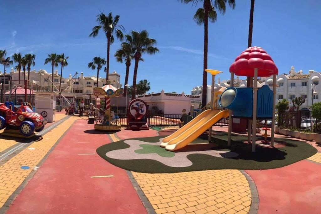 Puerto Marina Luxury 2Bdr Apartment With Sea View Benalmadena Bagian luar foto