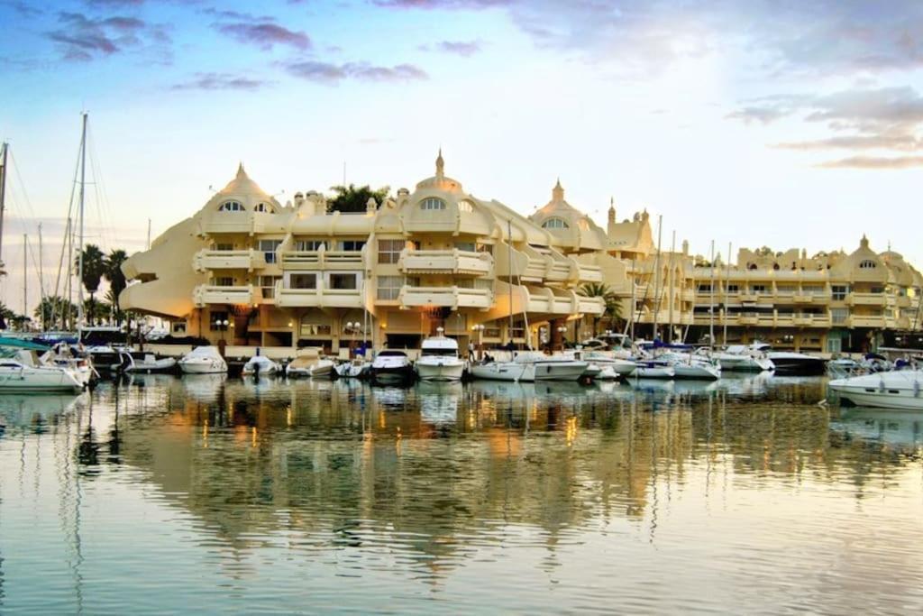 Puerto Marina Luxury 2Bdr Apartment With Sea View Benalmadena Bagian luar foto