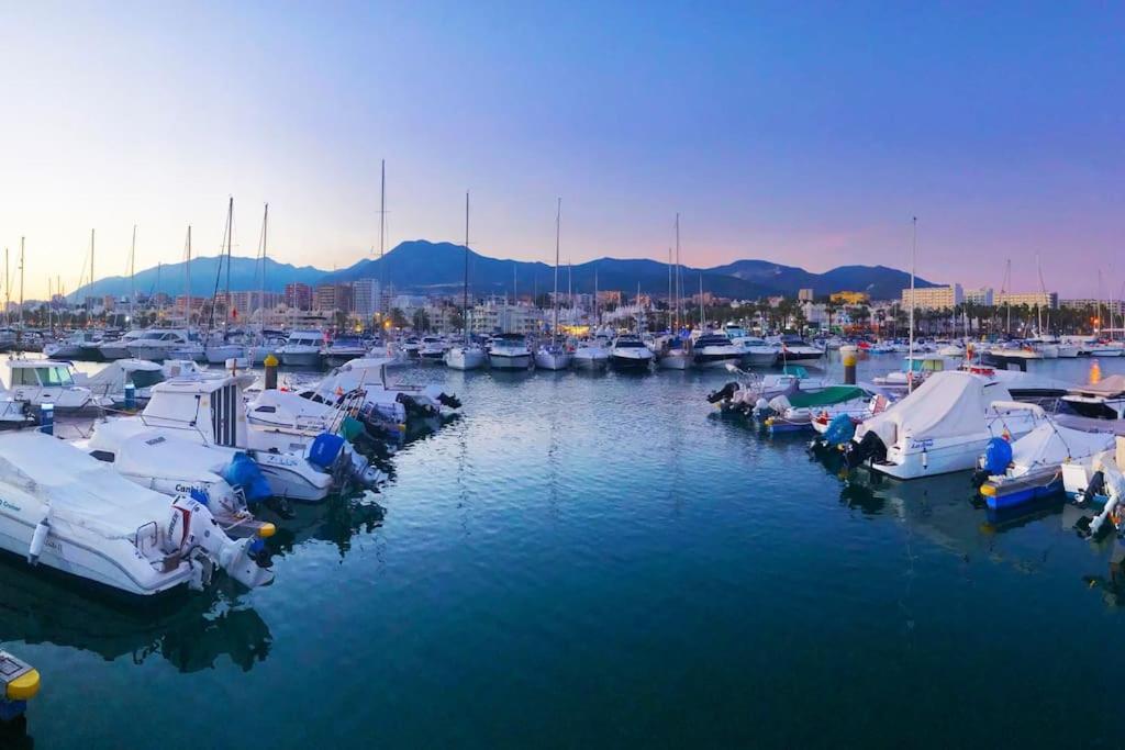 Puerto Marina Luxury 2Bdr Apartment With Sea View Benalmadena Bagian luar foto